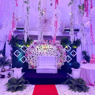 Debut Catering Services by Richgold